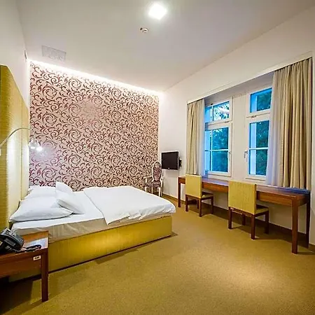 Rimske Terme - Sofijin Dvor Rimske Toplice